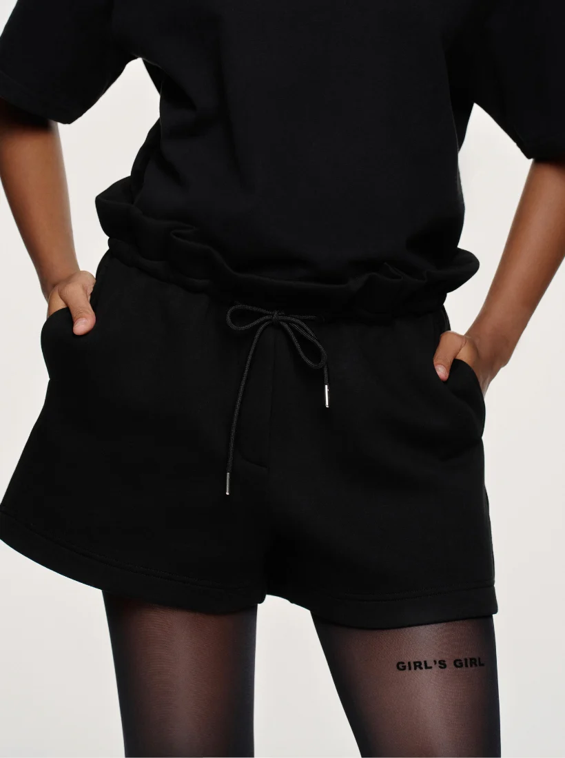 Girl´s Girl - Image 4